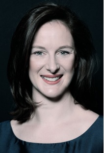 Nina Laubenthal